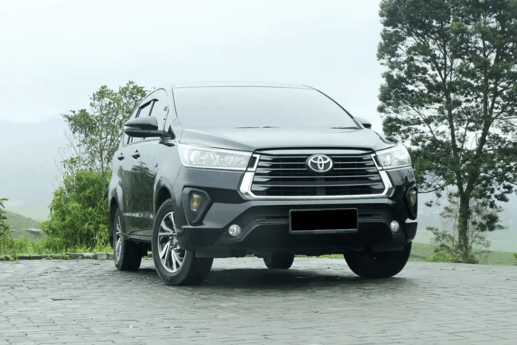 Mengapa Pilih Rental Innova Reborn Surabaya?