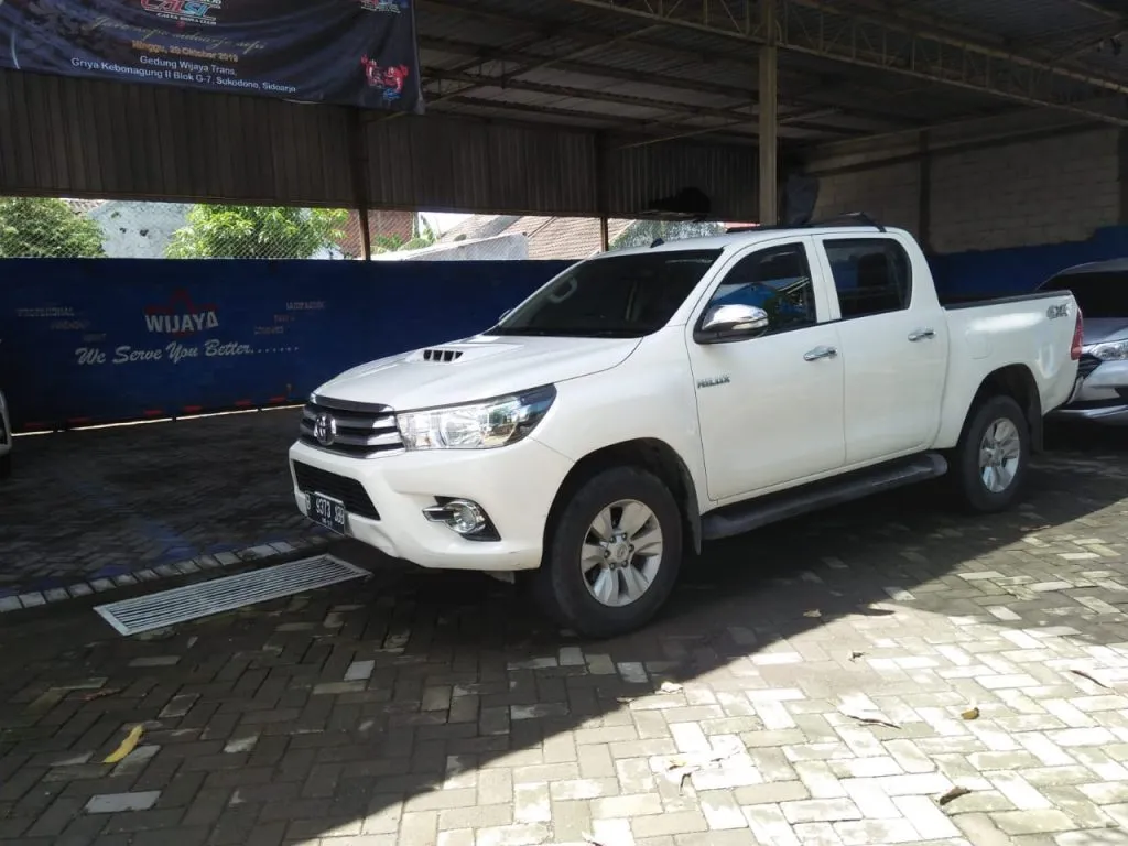 Keunggulan Praktis Layanan Sewa Double Cabin Plus Sopir