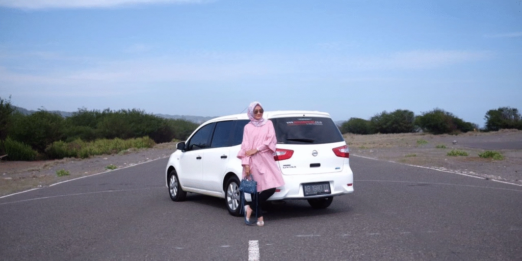 sewa mobil malioboro, rental mobil jogja, transportasi wisata jogja, liburan nyaman jogja, sewa mobil yogyakarta