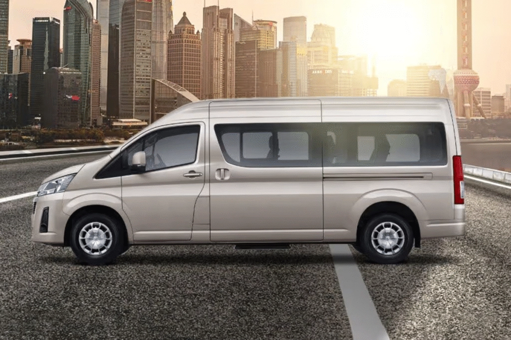 sewa hiace yogyakarta, rental hiace jogja, transportasi wisata jogja, mobil rombongan jogja, sewa mobil hiace murah