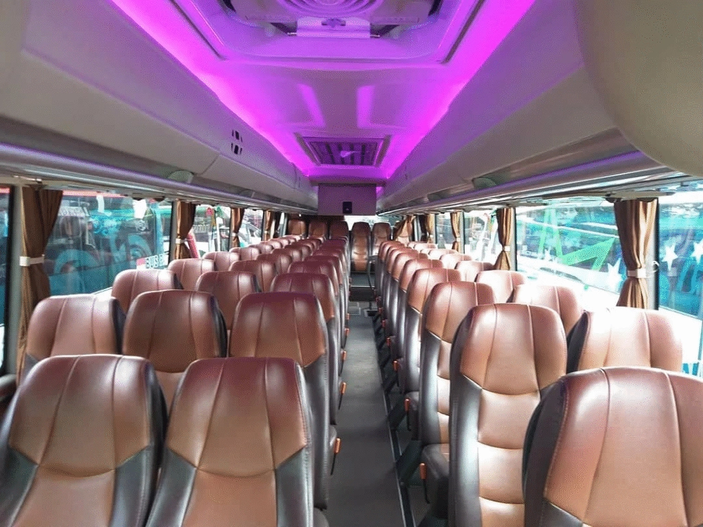 Sewa Bus Pariwisata 50 Seat, sewa bus besar, harga sewa bus pariwisata, rental bus pariwisata, sewa bus untuk rombongan
