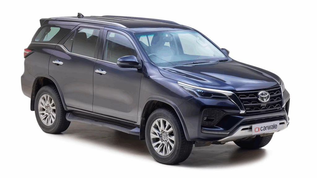 Hemat Biaya dengan Sewa Mobil Fortuner
