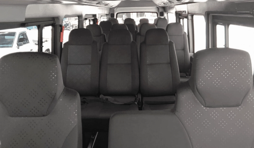 Keunggulan Hiace 16 Seat untuk Keluarga