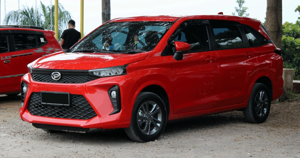 Keunggulan Sewa Mobil Xenia CVT untuk Liburan