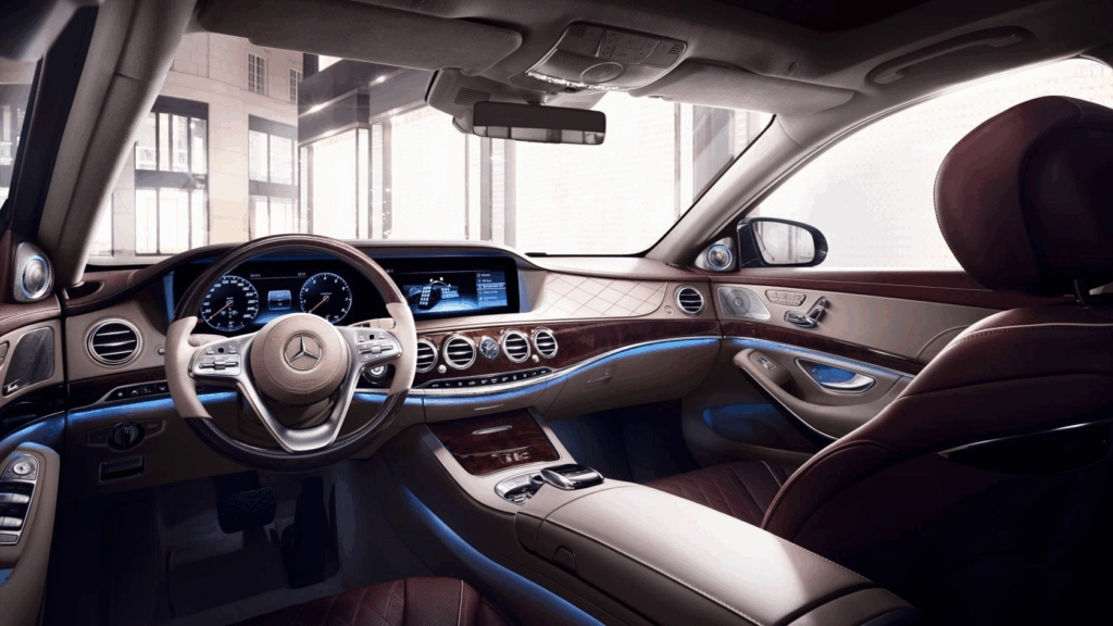 Mengapa Surabaya Cocok untuk Sewa Mercy S-Class?