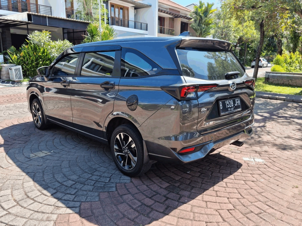 Destinasi Wajib dengan Rental Xenia CVT Lombok